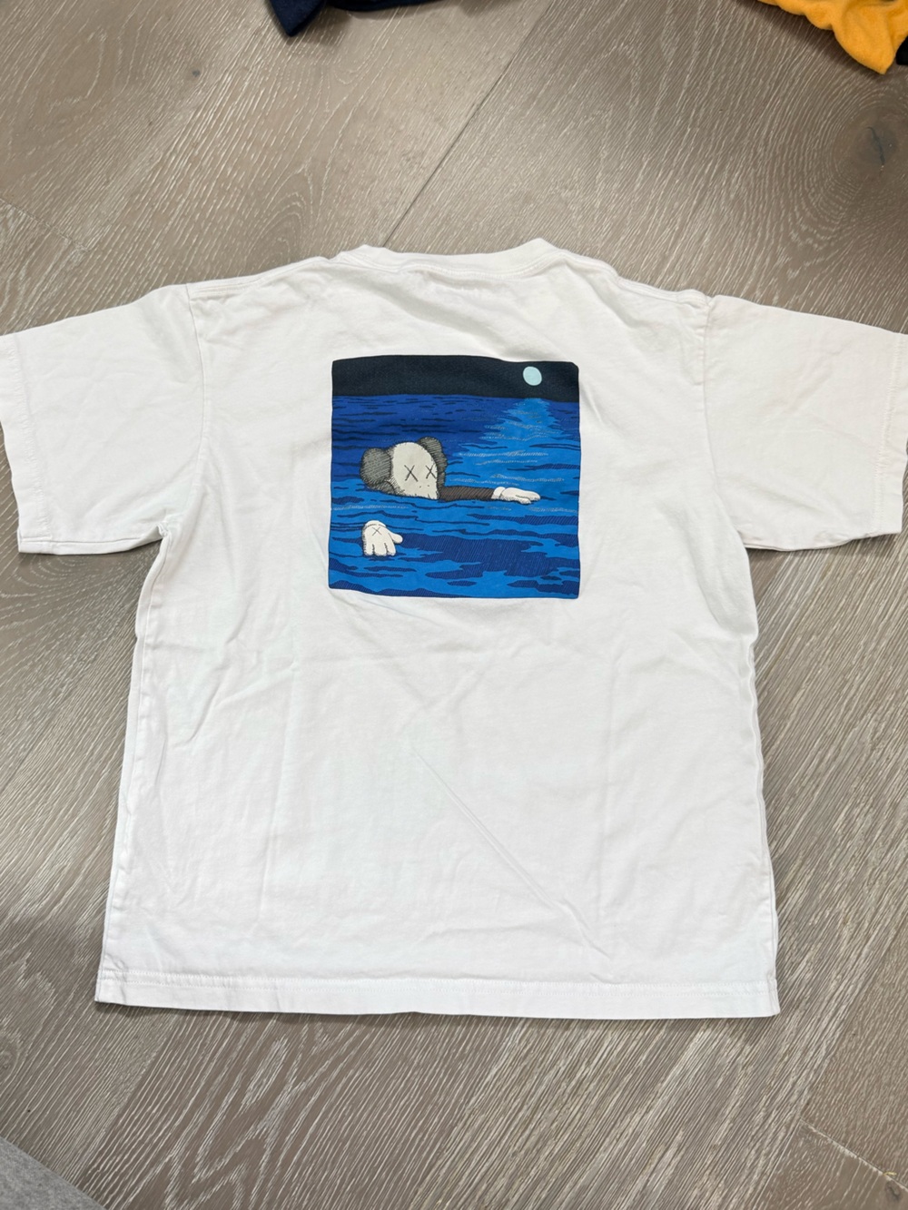 Uniqlo Kaws youth t-shirt 11-12